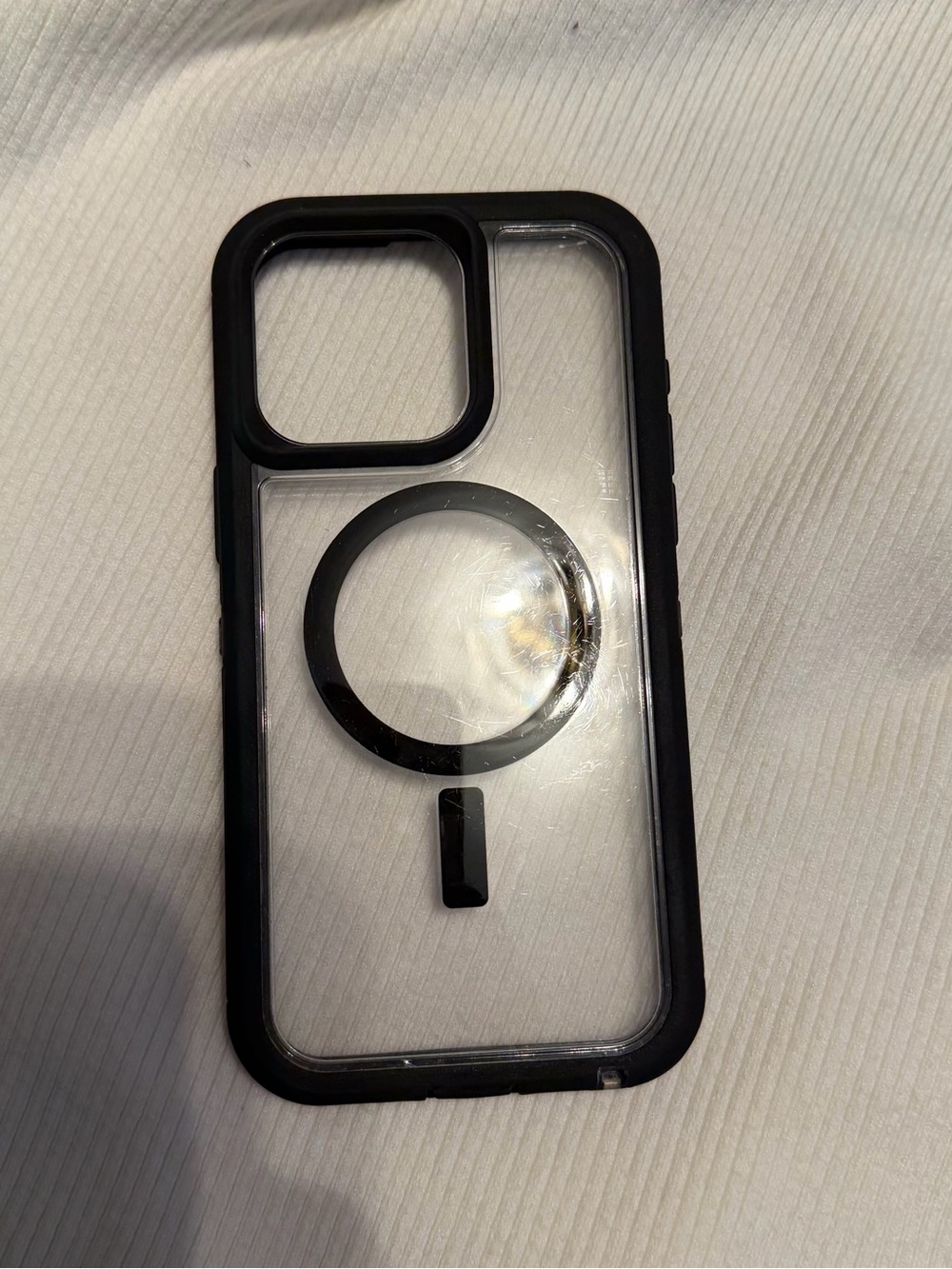 Apple Clear MagSafe iPhone Case with Black Trim iPhone 15 pro max